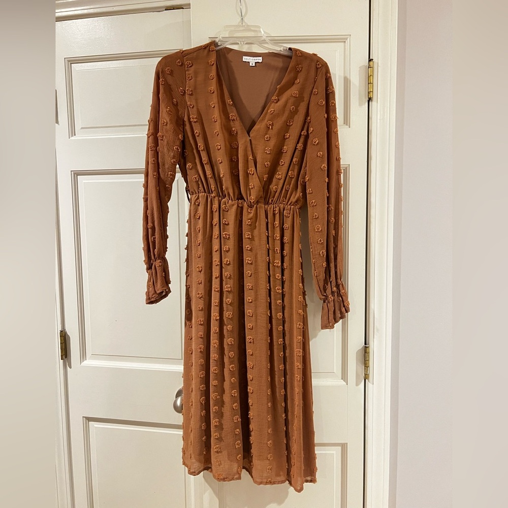 Baltic Born long sleeve brown/tan tea length dress. 
Size small